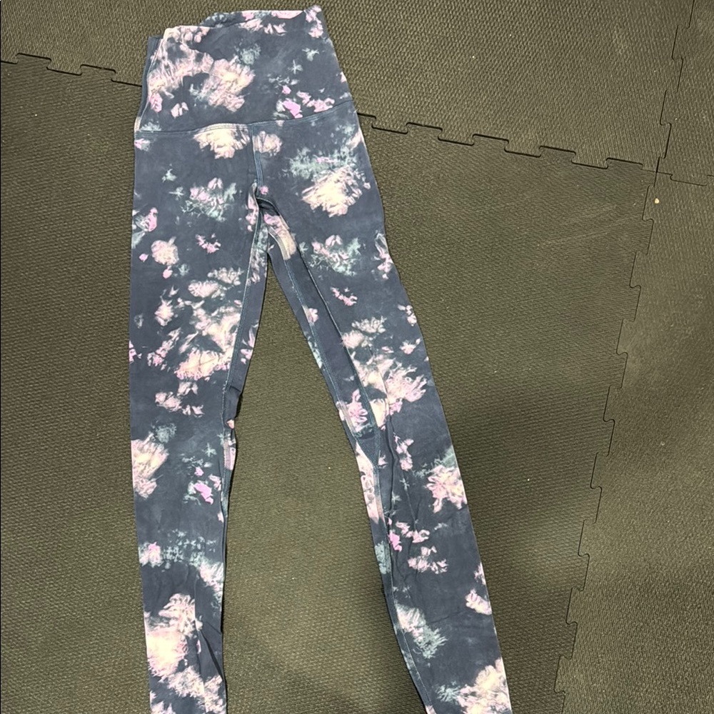 lululemon athletica Multicolor Tie-Dye Leggings Align length 28